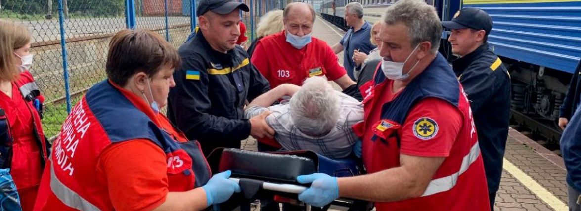 У Хмельницький прибув евакуаційний потяг із Донеччини (ФОТО)