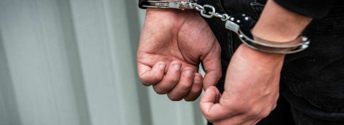 Хмельничанин підробляв відомі бренди і не хотів платити штраф. Як його покарали?