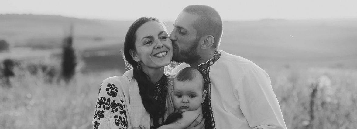 Вона і війна. Хмельничанка Тамара стала вдовою, але досі не поховала чоловіка
