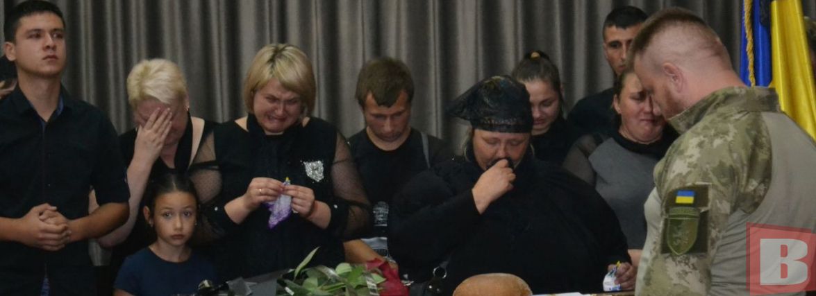 “Я буду до кінця”. Хмельницький попрощався з 27-річним воїном Артуром Круковським
