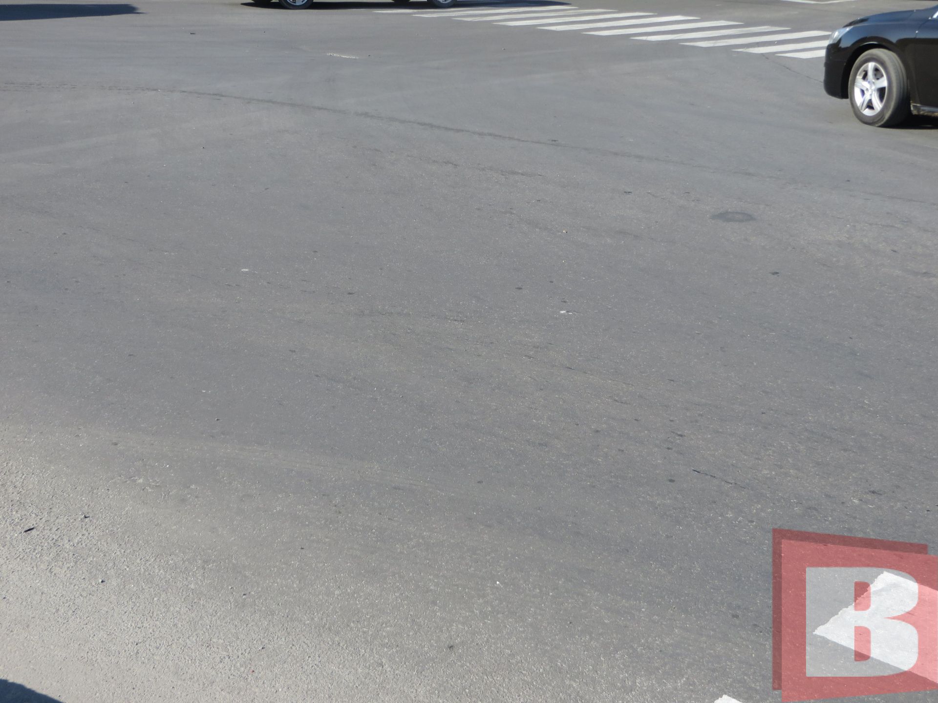 Перехрестя Трудової та Пілотської