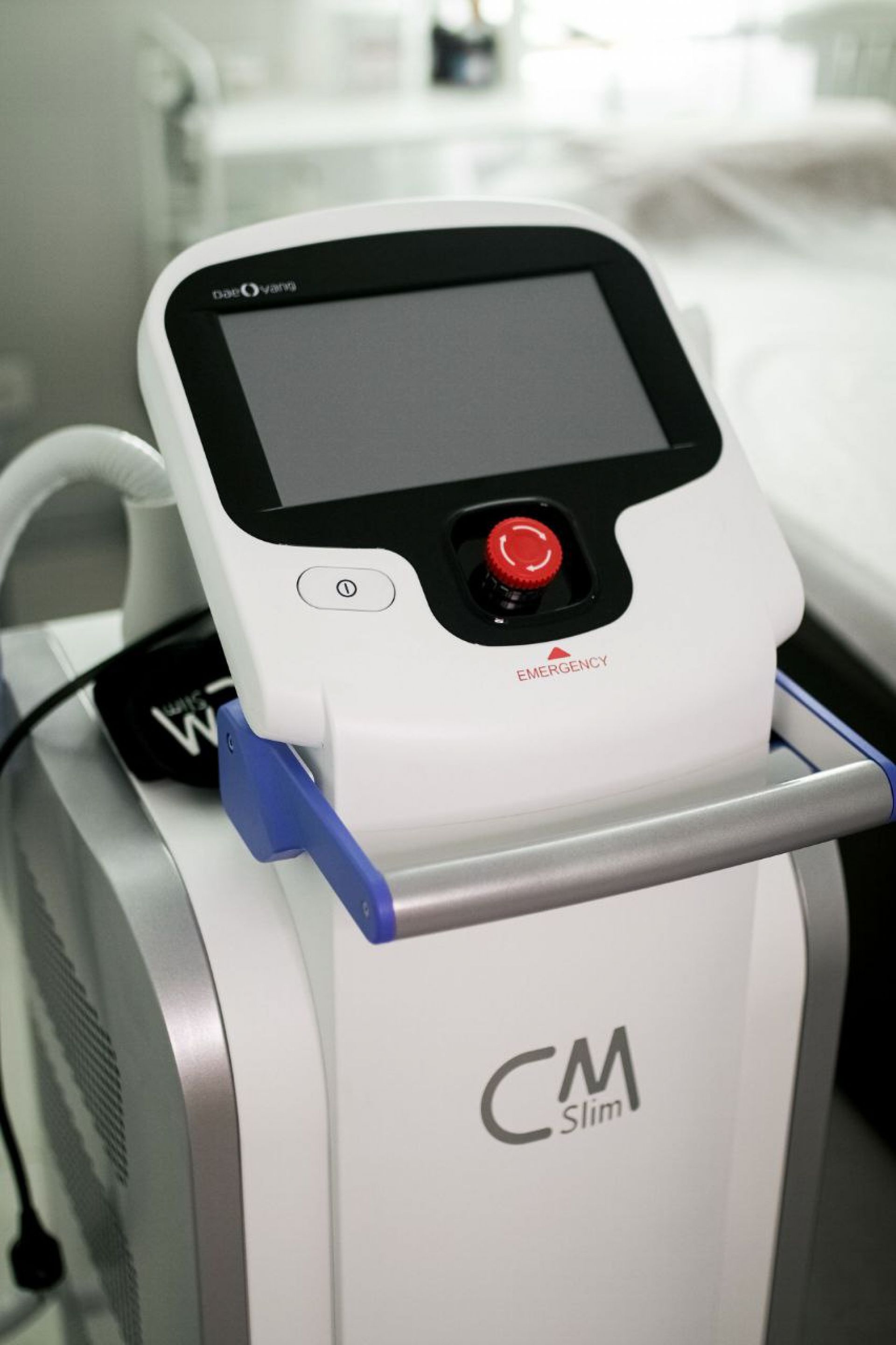 Стимулювання м’язів на апараті CM Slim